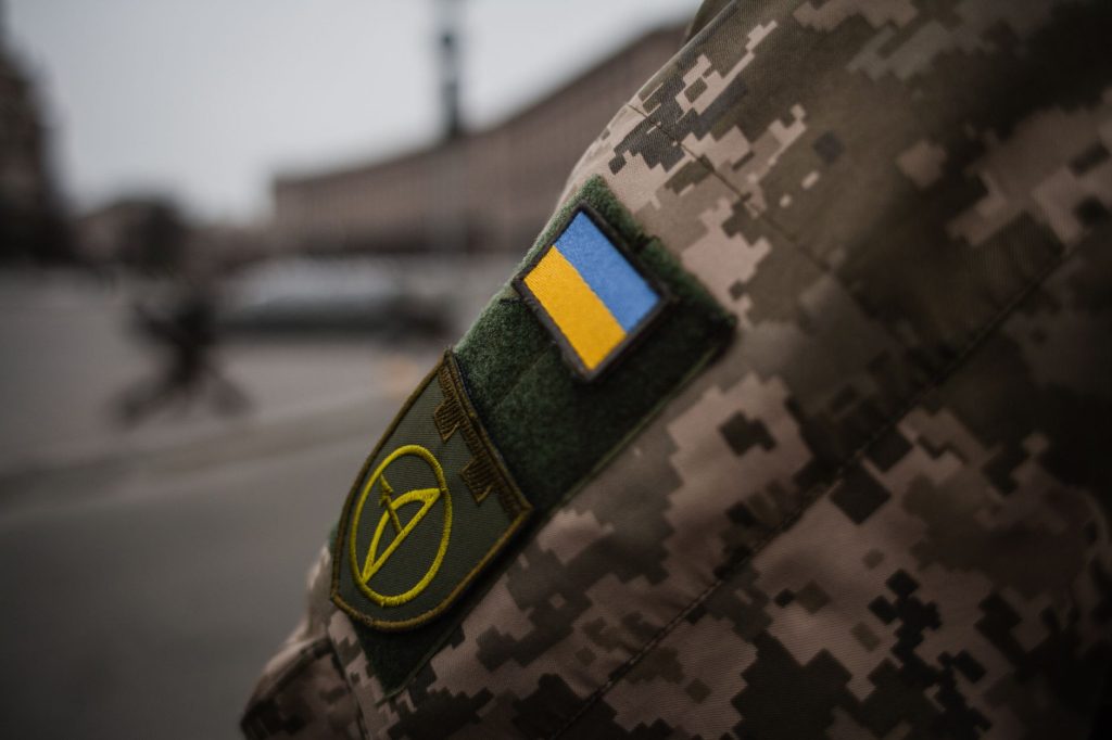 Привітання з Днем ЗСУ: щирі слова, вірші, побажання